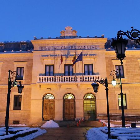 Penzion Alojamiento Turistico "El Torreon" Fresneda de la Sierra Exteriér fotografie